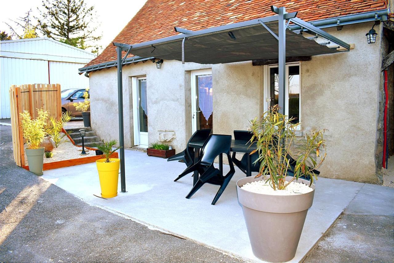 Maison De Charme Ligueil Exterior foto
